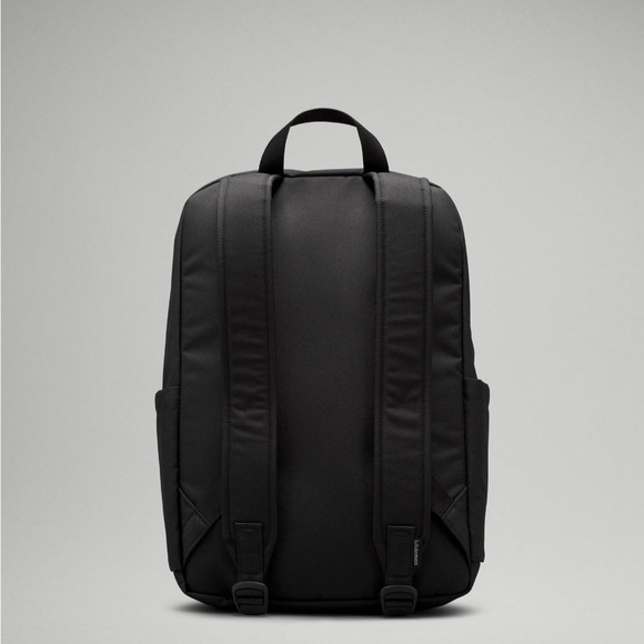 lululemon NEW Backpack - Picture 3 of 5
